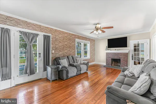 200 WINSTON AVE, Wilmington, DE 19804