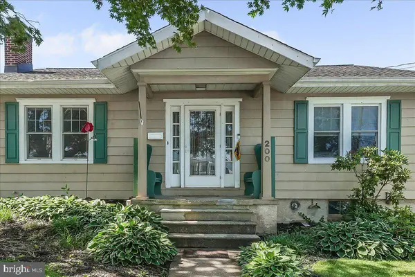 200 WINSTON AVE, Wilmington, DE 19804