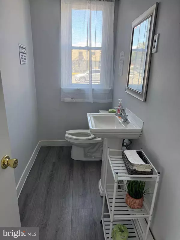 4201 EDGMONT AVE, Brookhaven, PA 19015