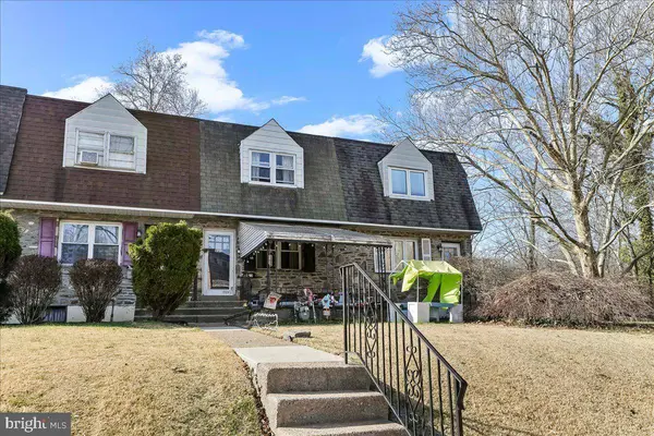 2313 DELMAR DR, Folcroft, PA 19032