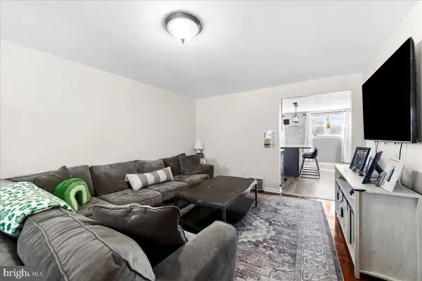 2313 DELMAR DR, Folcroft, PA 19032