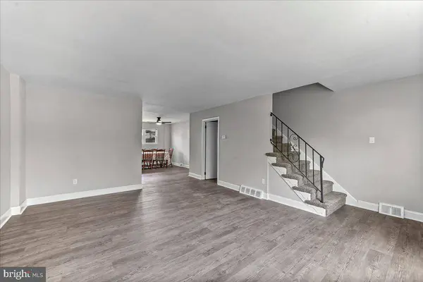 1423 RAINER RD, Brookhaven, PA 19015