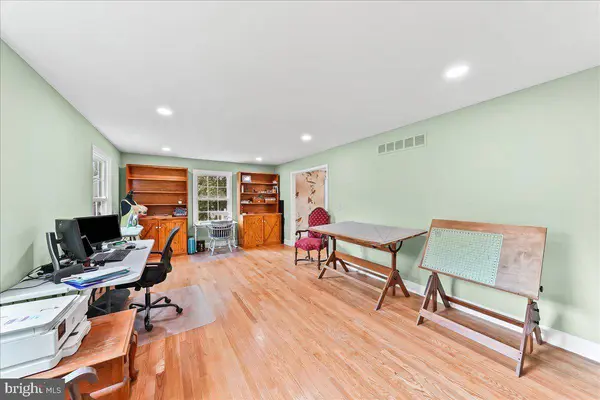 5449 CRESTLINE RD, Wilmington, DE 19808