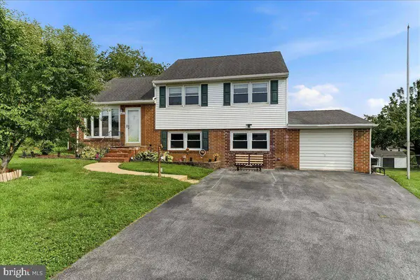 2602 DARBY DR