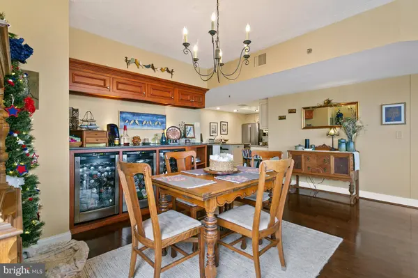 1100-UNIT LOVERING AVE #1406, Wilmington, DE 19806