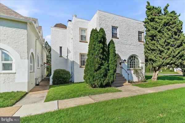 12 CORINNE CT