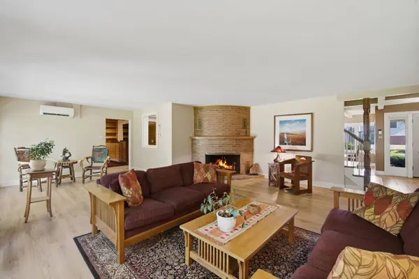 147 Timber View DR, Oak Brook, IL 60523