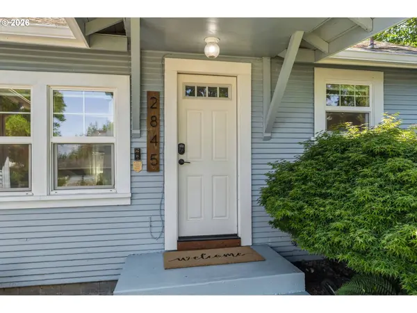 2845 ADAMS ST, Eugene, OR 97405