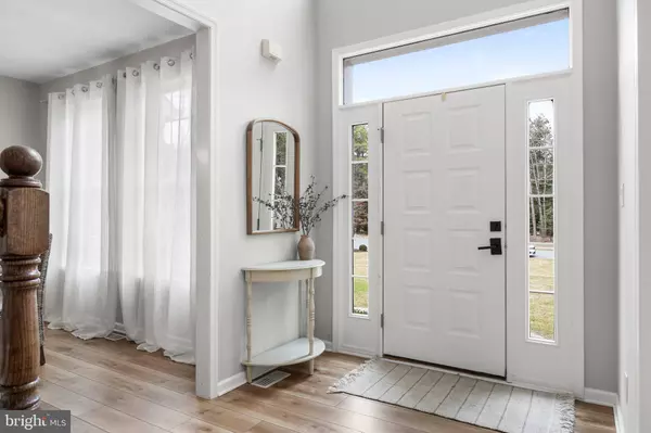 12 LOWBRIDGE PSGE, Medford, NJ 08055