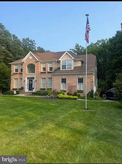 12 LOWBRIDGE PSGE, Medford, NJ 08055