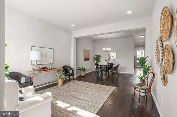 2007 GRANDSTAND WAY, Cherry Hill, NJ 08002