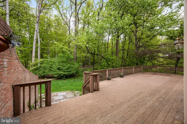 465 WINDROW CLUSTERS DR, Moorestown, NJ 08057