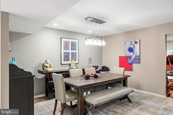 1410 CHANTICLEER, Cherry Hill, NJ 08003