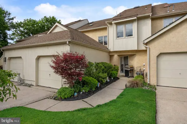 1410 CHANTICLEER, Cherry Hill, NJ 08003