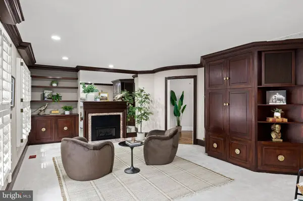 465 WINDROW CLUSTERS DR, Moorestown, NJ 08057