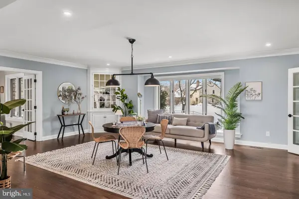 9 DEERFIELD TER, Moorestown, NJ 08057