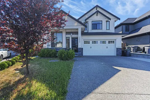 16466 103 AVE, Surrey, BC V4N 1Y6