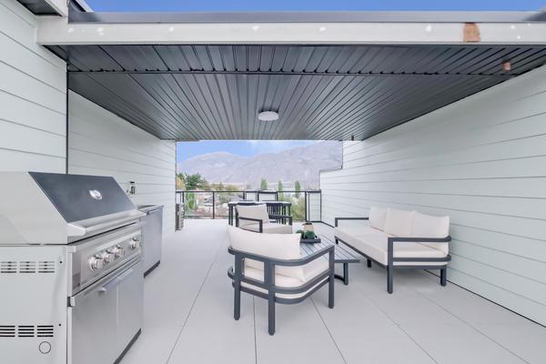 Roof Top Deck