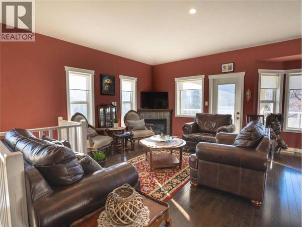 434 Eastside Road, Okanagan Falls, BC V0H1R5