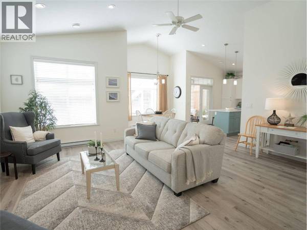 2450 Radio Tower RD #1, Oliver, BC V0H1T1