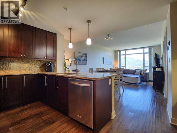 75 Martin ST #1406, Penticton, BC V2A9C8