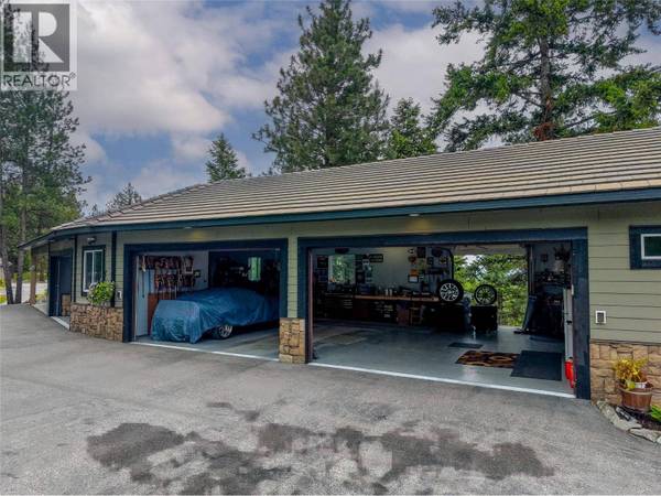 1370 Bullmoose Way, Osoyoos, BC V0H1V6