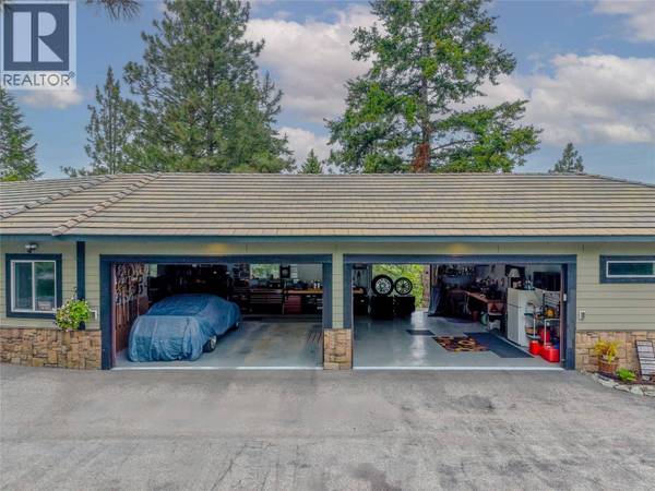 1370 Bullmoose Way, Osoyoos, BC V0H1V6