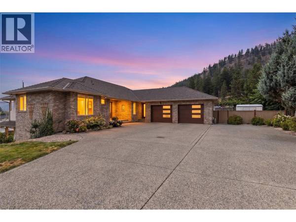 5990 Victoria Street, Peachland, BC V0H2E9