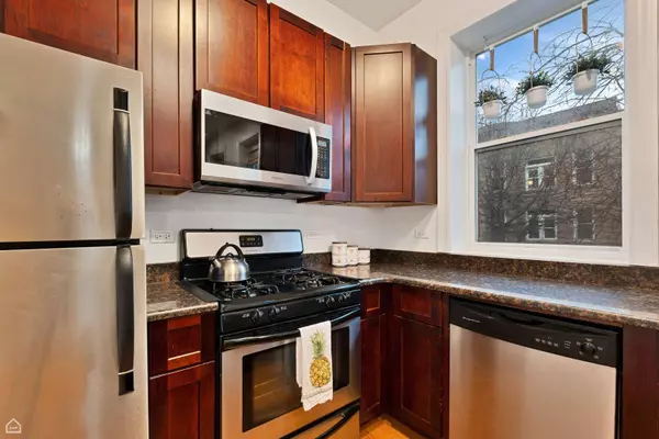 2657 W Cortez Street #2, Chicago, IL 60622