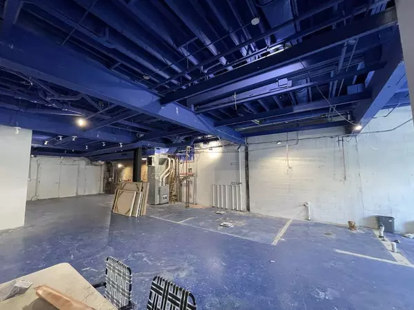 1111 W Randolph ST, Chicago, IL 60607