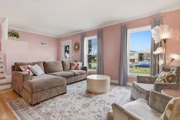 609 N Hamlin AVE, Park Ridge, IL 60068