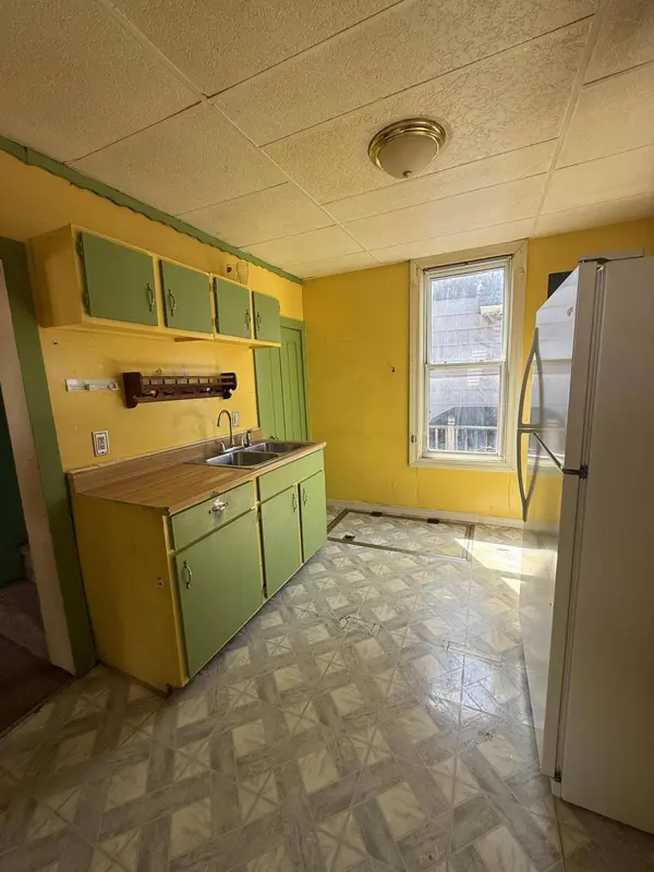 215 Green ST, Michigan City, IN 46360