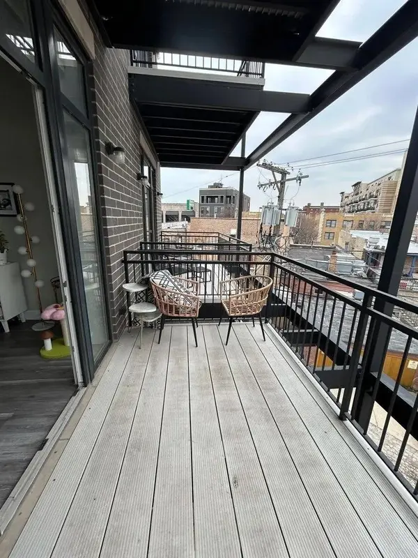 3220 N Lincoln AVE #304, Chicago, IL 60657