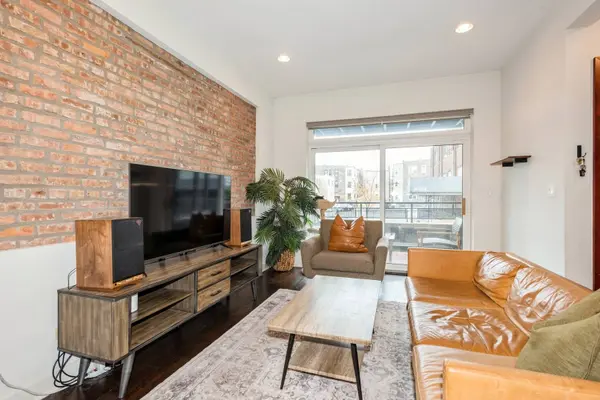 2322 W AUGUSTA BLVD #1A, Chicago, IL 60622