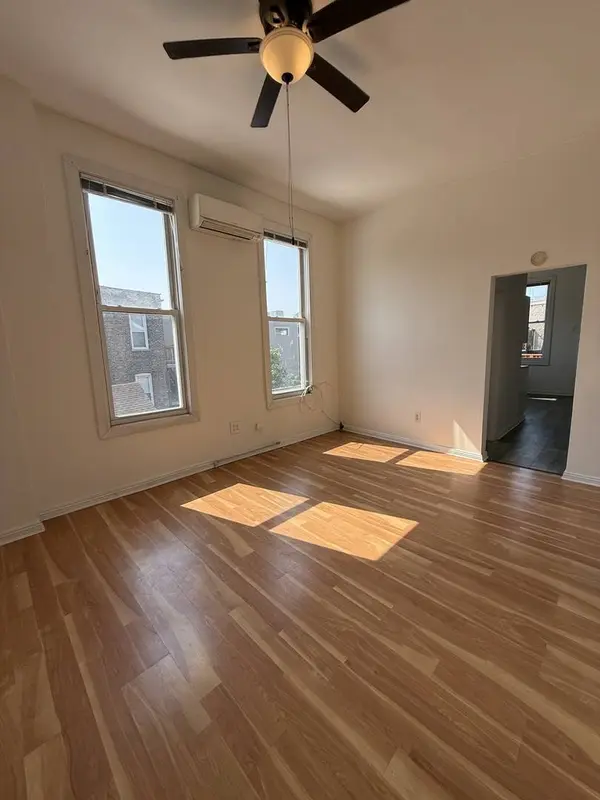 1450 W Chicago AVE #3R, Chicago, IL 60642