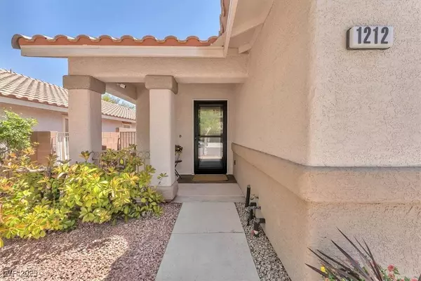 1212 Anime DR, Las Vegas, NV 89144
