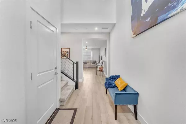 752 Echelon ST, Las Vegas, NV 89138