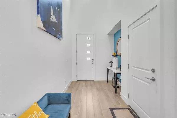 752 Echelon ST, Las Vegas, NV 89138