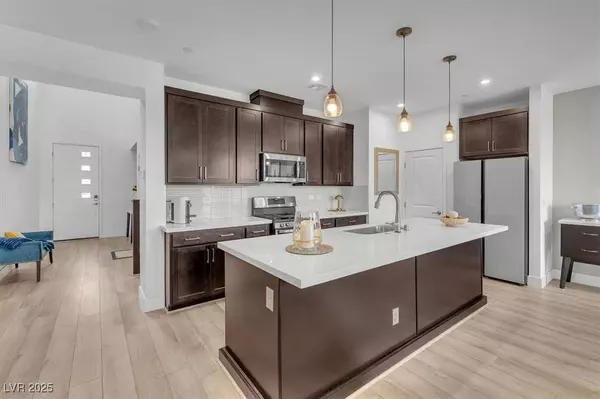 752 Echelon ST, Las Vegas, NV 89138