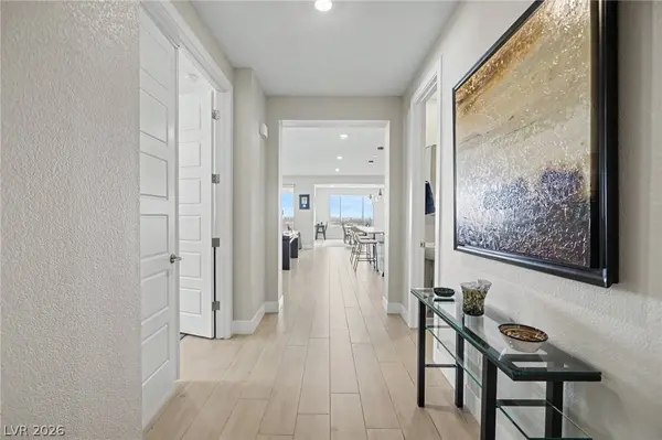6412 Belgrossa Bend ST, Las Vegas, NV 89166