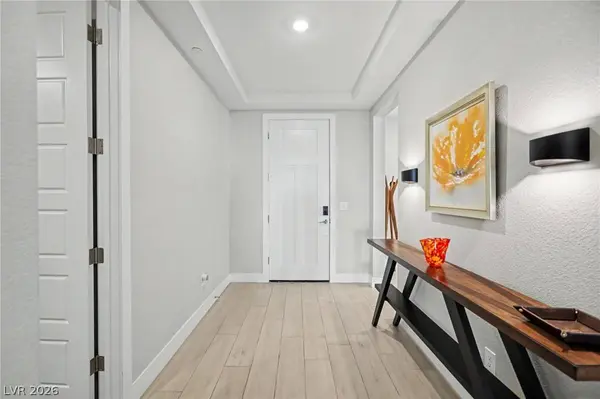 6412 Belgrossa Bend ST, Las Vegas, NV 89166