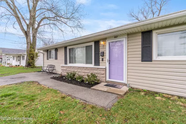 6907 Ethan Allen WAY, Louisville, KY 40272