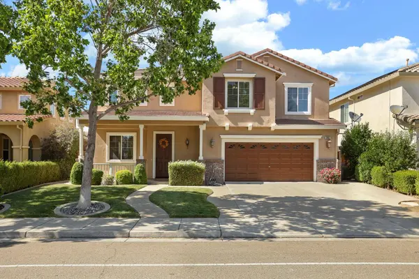 2107 Golden Leaf LN, Tracy, CA 95377