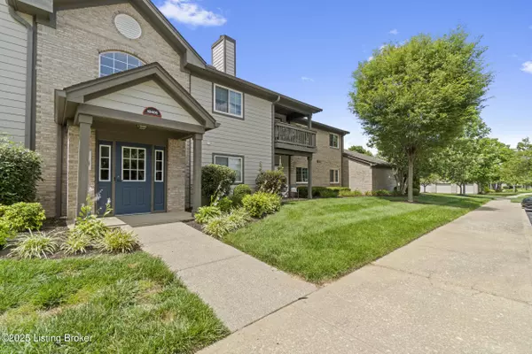 10405 Trotters Pointe Dr #APT 102, Louisville, KY 40241