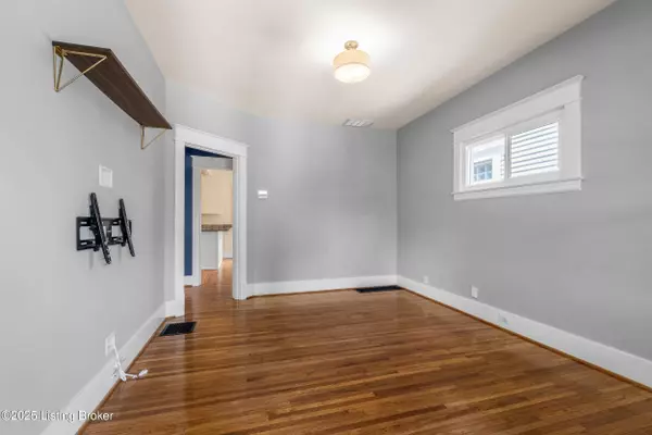 1116 Charles St, Louisville, KY 40204