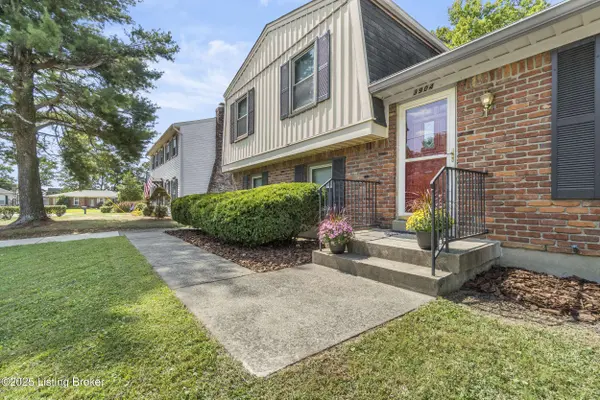 3904 Bonifay Ct, Louisville, KY 40299