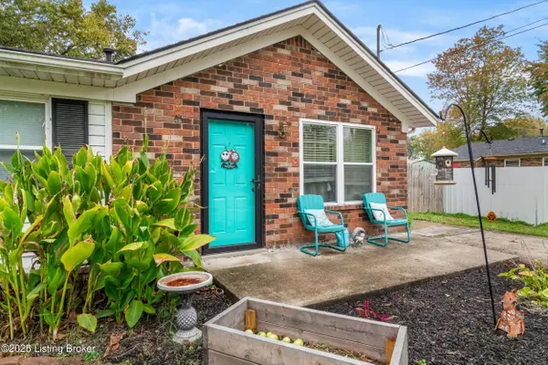 10602 Millers Ln, Louisville, KY 40272