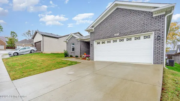 107 Blue Spruce Dr, Frankfort, KY 40601