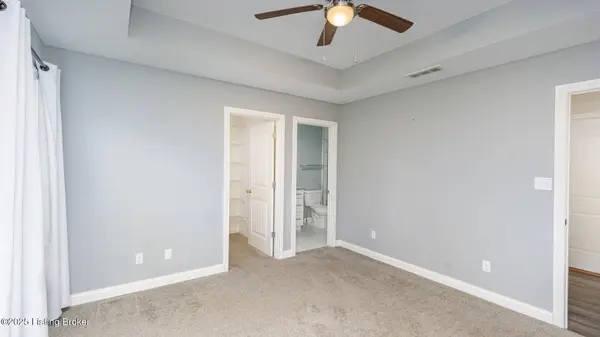 107 Blue Spruce Dr, Frankfort, KY 40601