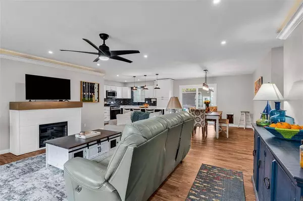 544 Glenmoor RD, Canon City, CO 81212